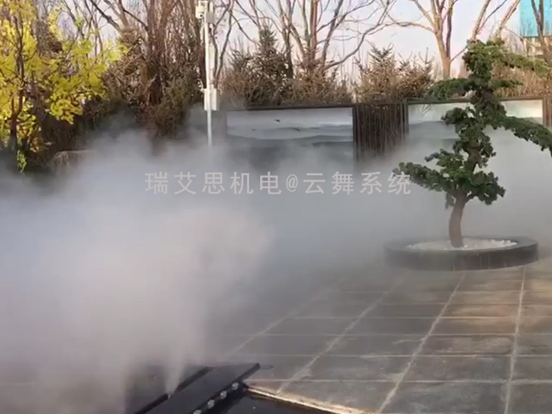 人造雾景观造景必不可少